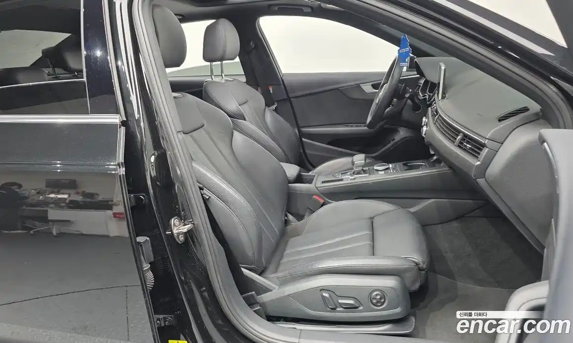 Audi A4 2019 2.0 гидро в Москве № 311929, фото 11