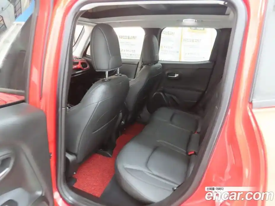 Jeep Renegade 2021 2.4 гидро в Москве № 318295, фото 6