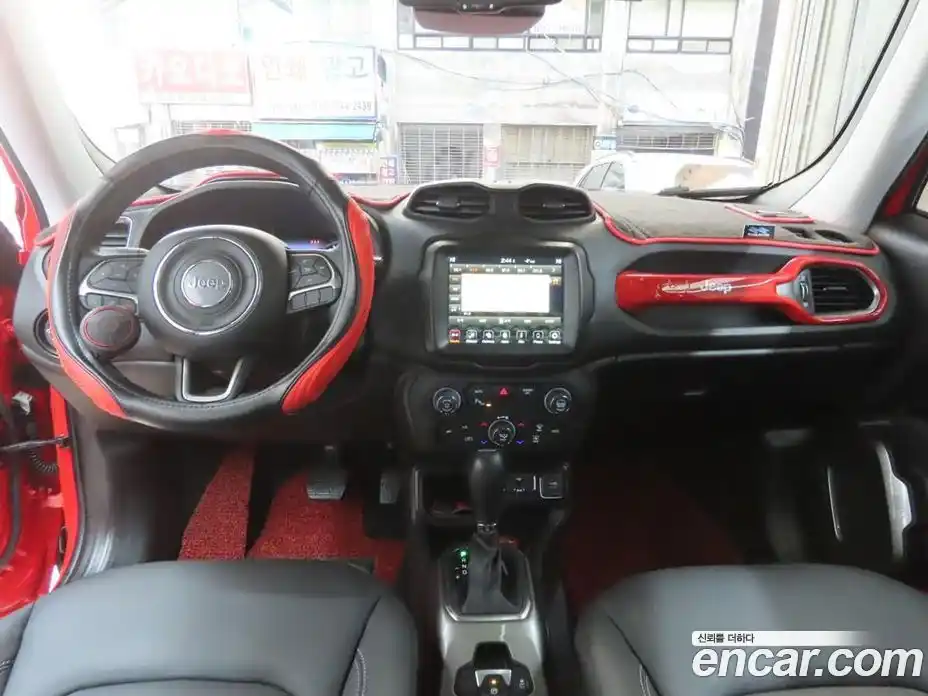 Jeep Renegade 2021 2.4 гидро в Москве № 318295, фото 7
