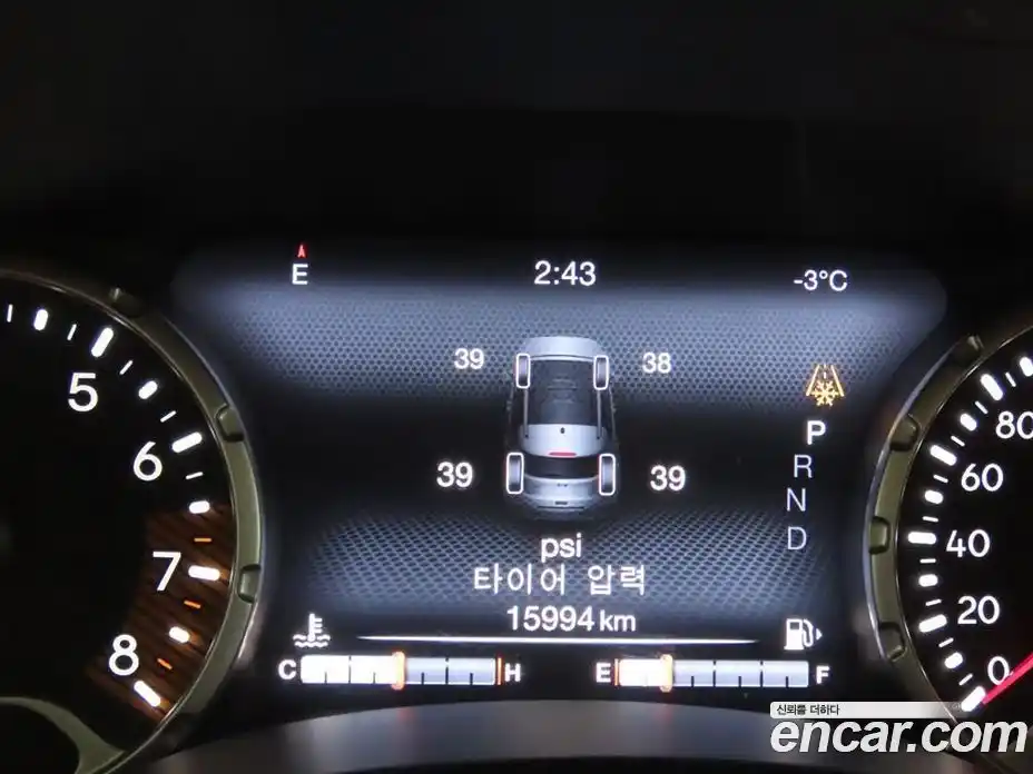 Jeep Renegade 2021 2.4 гидро в Москве № 318295, фото 8