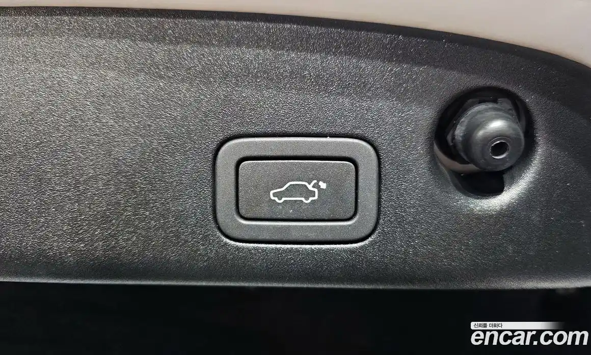 Jaguar XJ 2016 2.0 гидро в Москве № 320138, фото 20