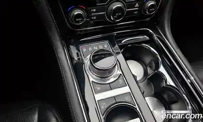 Jaguar XJ 2016 2.0 гидро в Москве № 320138, миниатюра 9