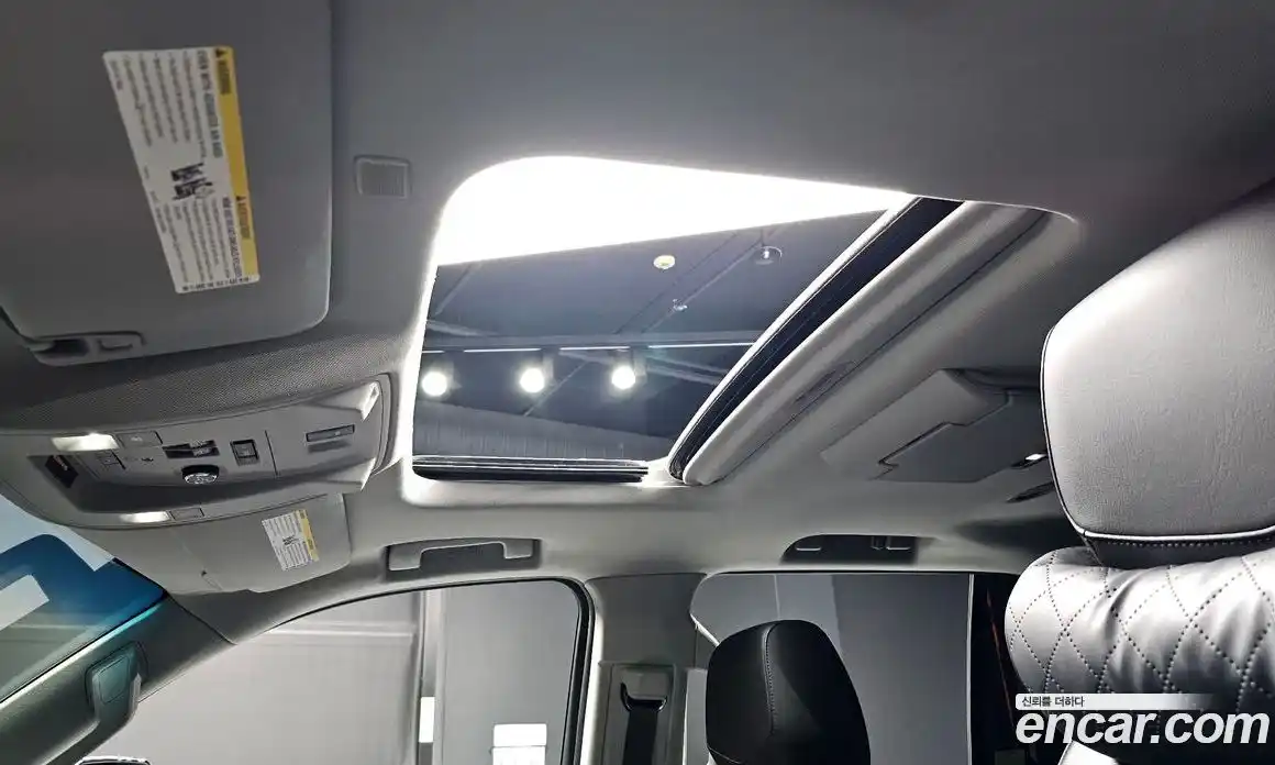 Cadillac Escalade 2018 6.2 гидро в Москве № 320941, фото 16