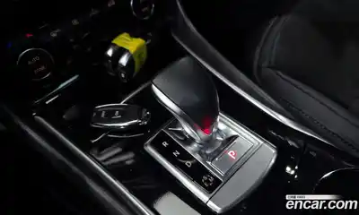 Infiniti Q30 2017 2.0 гидро в Москве № 335957, миниатюра 9