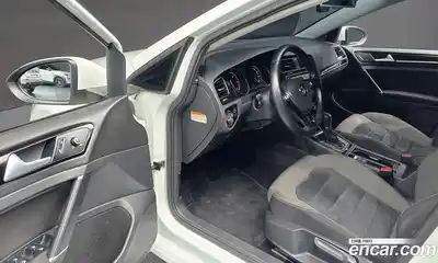 Volkswagen Golf 2014 1.6 гидро в Москве № 357780, миниатюра 11