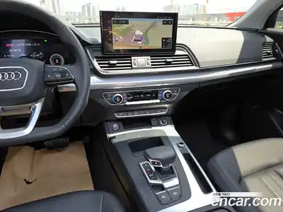 Audi Q5 2022 2.0 гидро в Москве № 373436, миниатюра 11