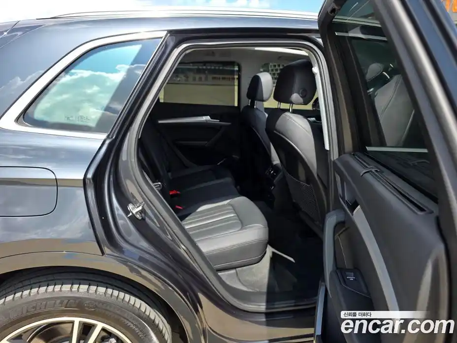 Audi Q5 2022 2.0 гидро в Москве № 373436, фото 16