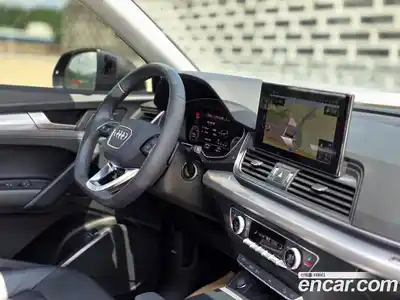 Audi Q5 2022 2.0 гидро в Москве № 373436, миниатюра 7