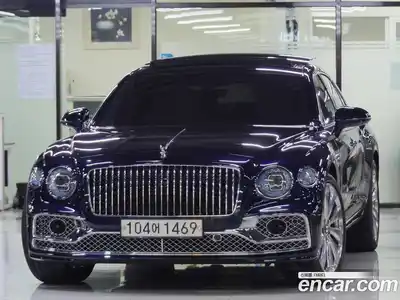 Bentley Flying Spur, 2021