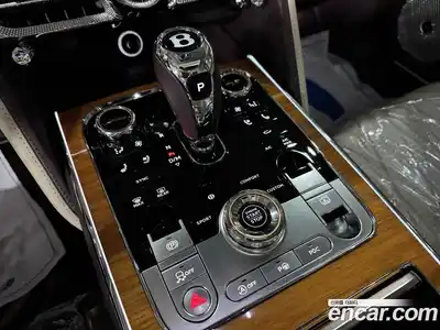 Bentley Flying Spur 2021 4.0 гидро в Москве № 387288, миниатюра 12