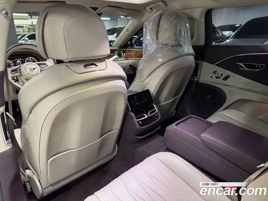 Bentley Flying Spur 2021 4.0 гидро в Москве № 387288, фото 14