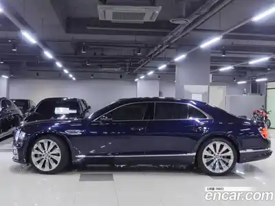 Bentley Flying Spur 2021 4.0 гидро в Москве № 387288, миниатюра 2