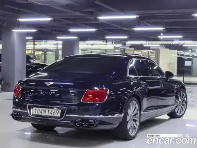 Bentley Flying Spur 2021 4.0 гидро в Москве № 387288, миниатюра 3