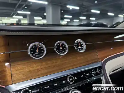 Bentley Flying Spur 2021 4.0 гидро в Москве № 387288, миниатюра 8