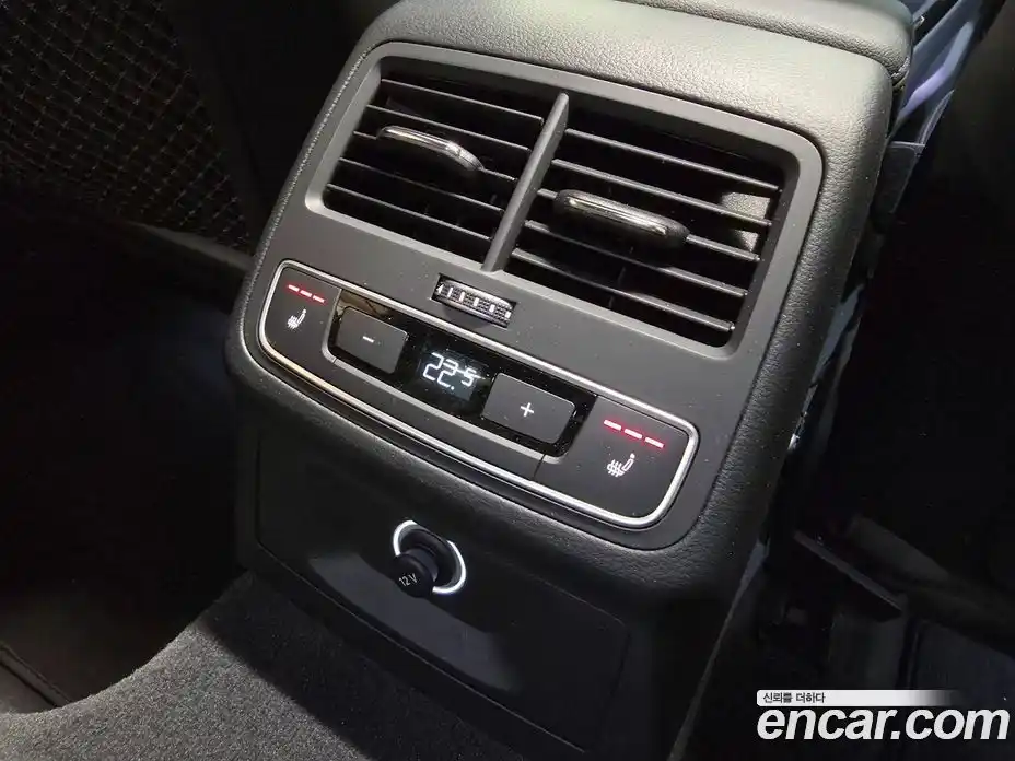 Audi A4 2020 2.0 гидро в Москве № 391179, фото 16