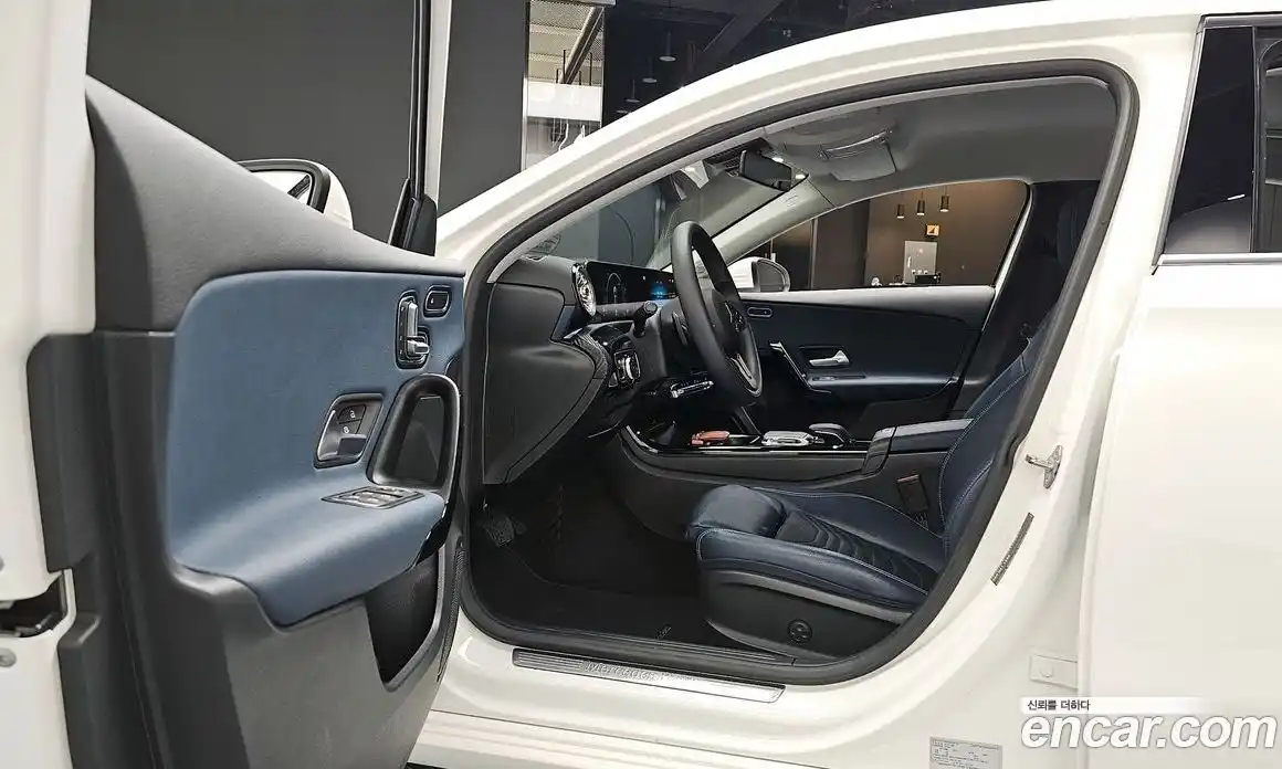 Mercedes-Benz A-Class 2020 2.0 гидро в Москве № 466237, фото 10