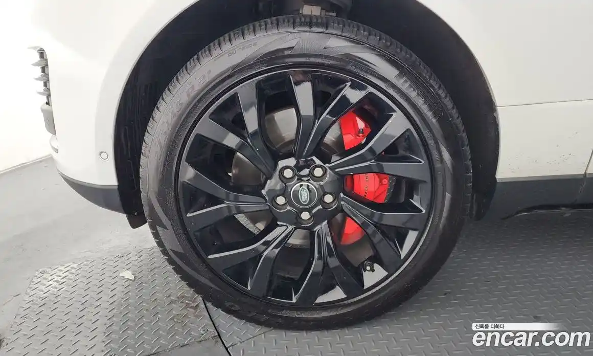 Land Rover Range-Rover 2018 4.4 гидро в Москве № 498786, фото 5