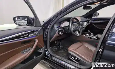 BMW 5-Series 2019 2.0 гидро в Москве № 527261, миниатюра 10