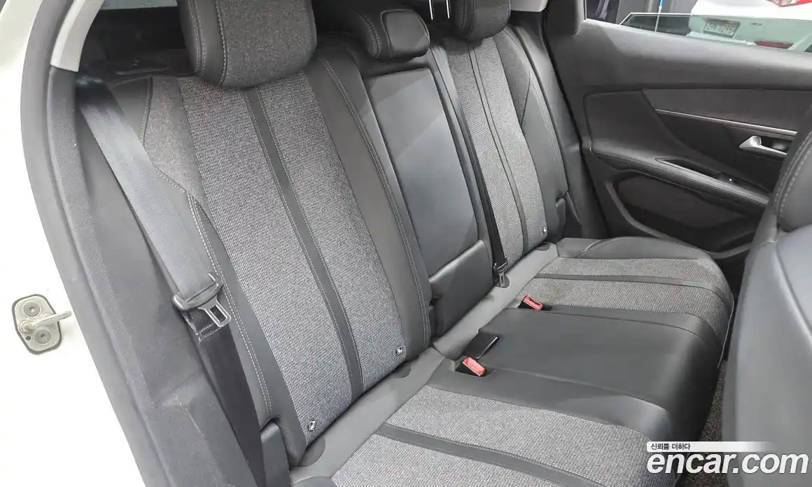 Peugeot 3008 2021 1.5 гидро в Москве № 611229, фото 12