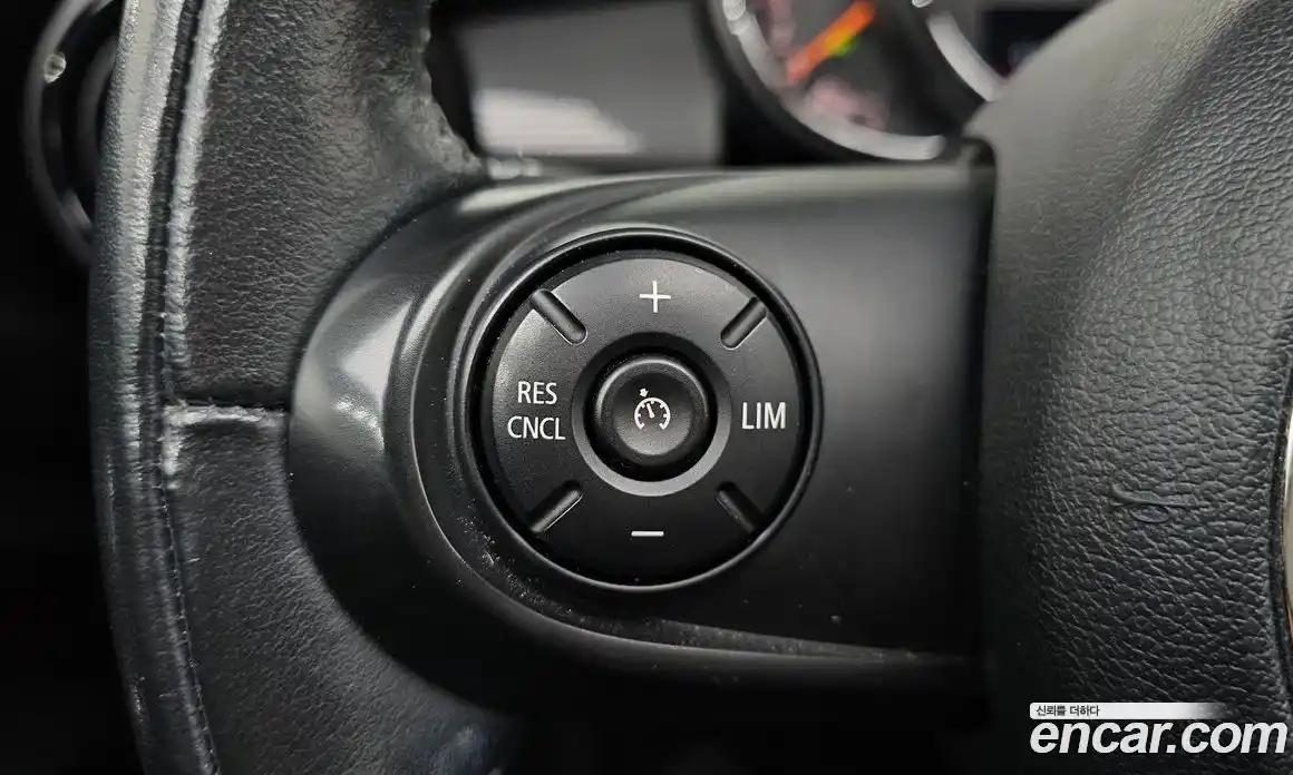 Mini Cooper 2016 1.5 гидро в Москве № 628085, фото 18