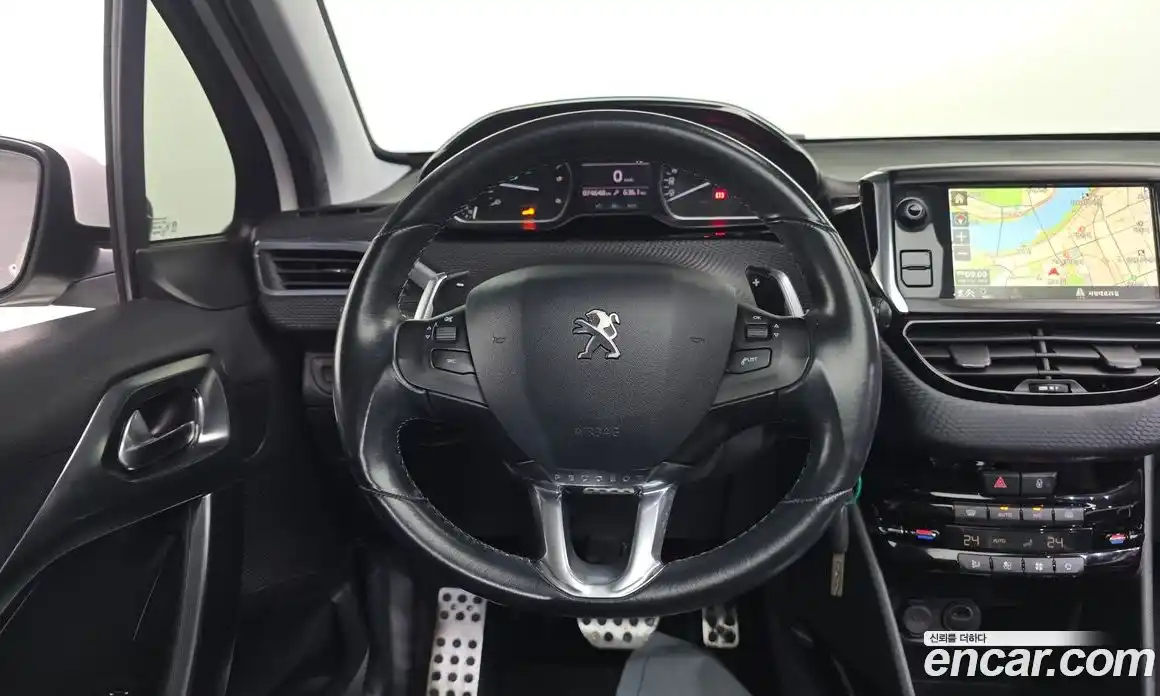 Peugeot 2008 2017 1.6 гидро в Москве № 717526, фото 13