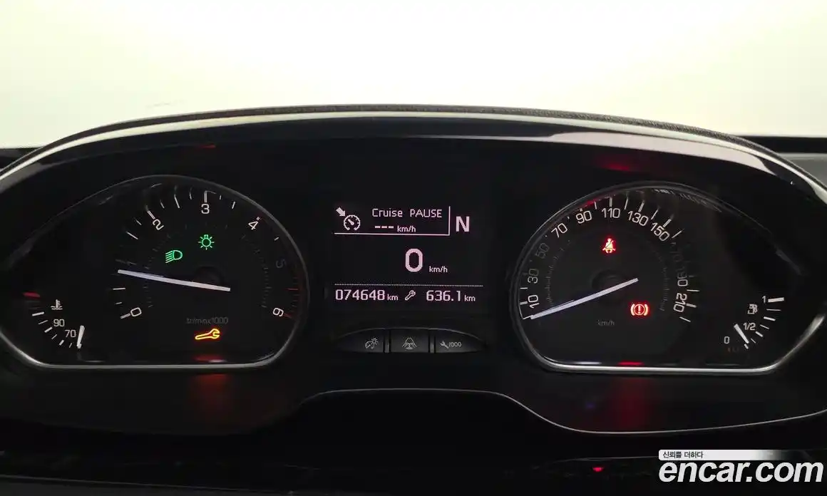 Peugeot 2008 2017 1.6 гидро в Москве № 717526, фото 8