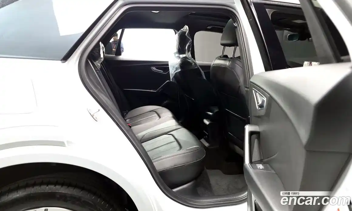 Audi Q2 2023 2.0 гидро в Москве, фото 12