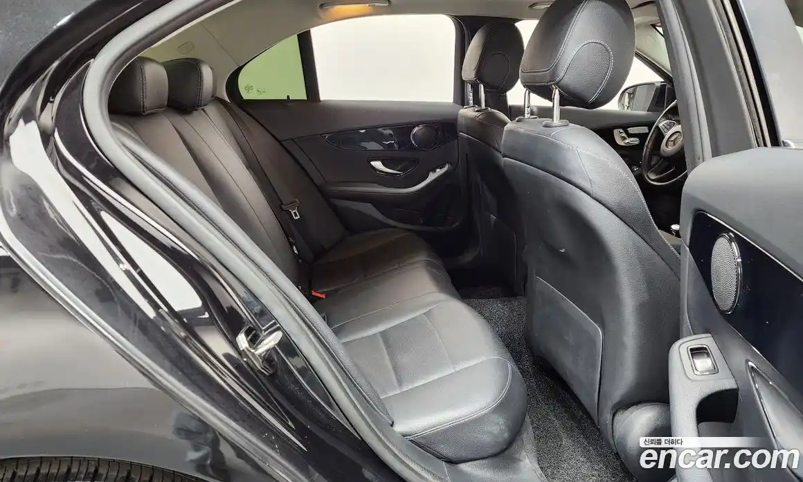 Mercedes-Benz C-Class 2017 2.0 гидро в Москве № 749339, фото 12