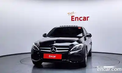 Mercedes-Benz C-Class 2017 2.0 гидро в Москве № 749339, миниатюра 3