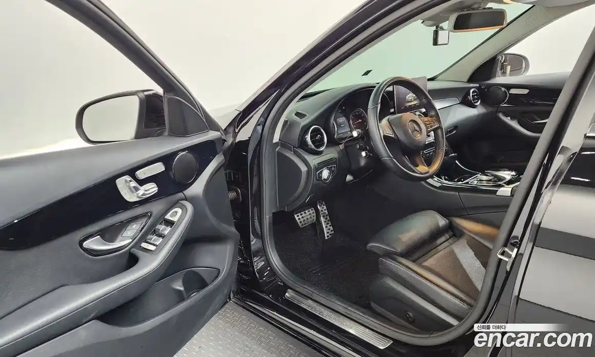 Mercedes-Benz C-Class 2017 2.0 гидро в Москве № 749339, фото 10