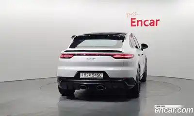 Porsche Cayenne 2023 4.0 гидро в Москве № 765678, миниатюра 4
