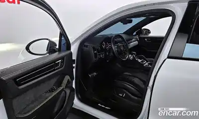 Porsche Cayenne 2023 4.0 гидро в Москве № 765678, миниатюра 10