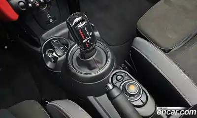 Mini Cooper Convertible 2020 2.0 гидро в Москве, миниатюра 9