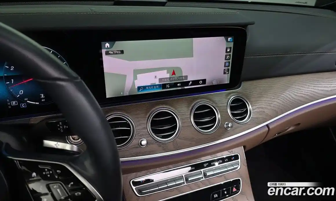 Mercedes-Benz E-Class 2021 2.0 гидро, фото 14