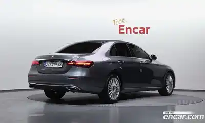 Mercedes-Benz E-Class 2021 2.0 гидро, миниатюра 2