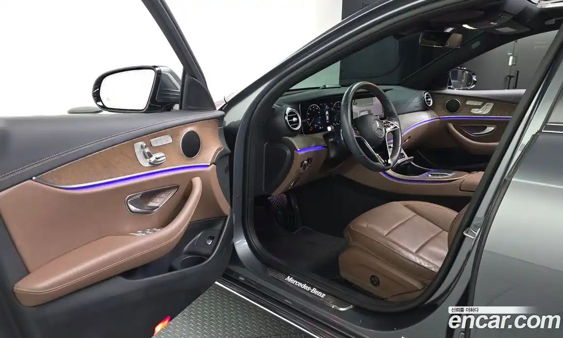 Mercedes-Benz E-Class 2021 2.0 гидро, фото 10