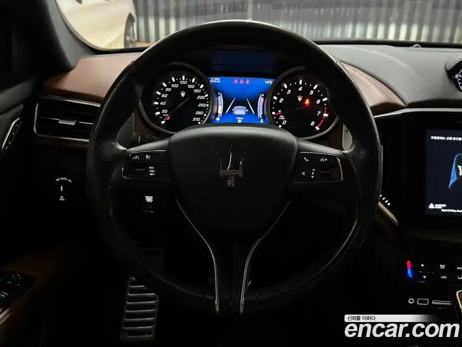 Maserati Ghibli 2019 3.0 гидро в Москве № 803356, фото 11