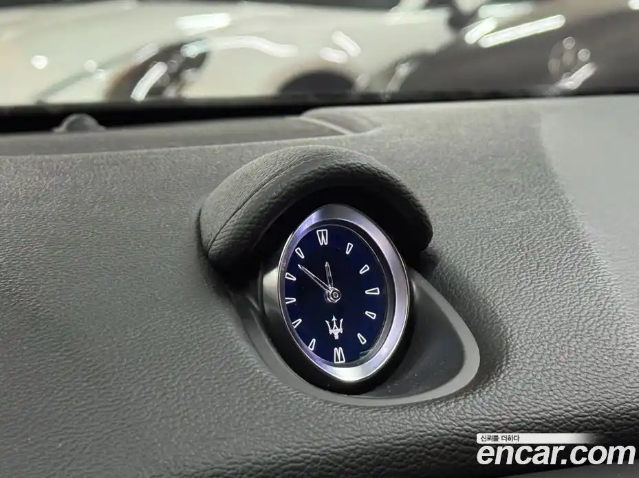 Maserati Ghibli 2019 3.0 гидро в Москве № 803356, фото 20