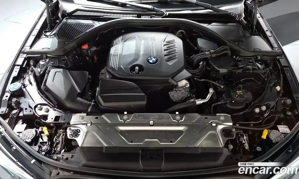 BMW 3-Series 2022 2.0 гидро, фото 5