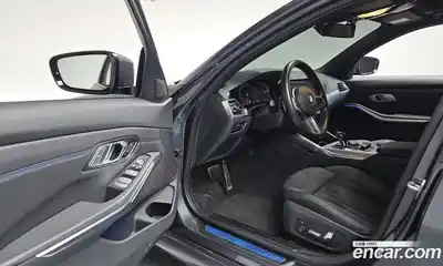 BMW 3-Series 2022 2.0 гидро, миниатюра 10