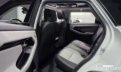 Land Rover Range-Rover Evoque 2024 2.0 гидро в Москве № 824684, миниатюра 12