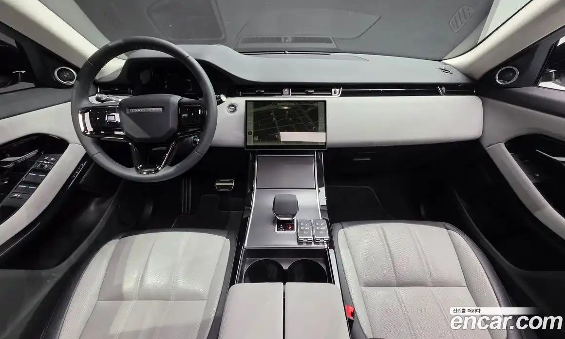 Land Rover Range-Rover Evoque 2024 2.0 гидро в Москве № 824684, фото 7