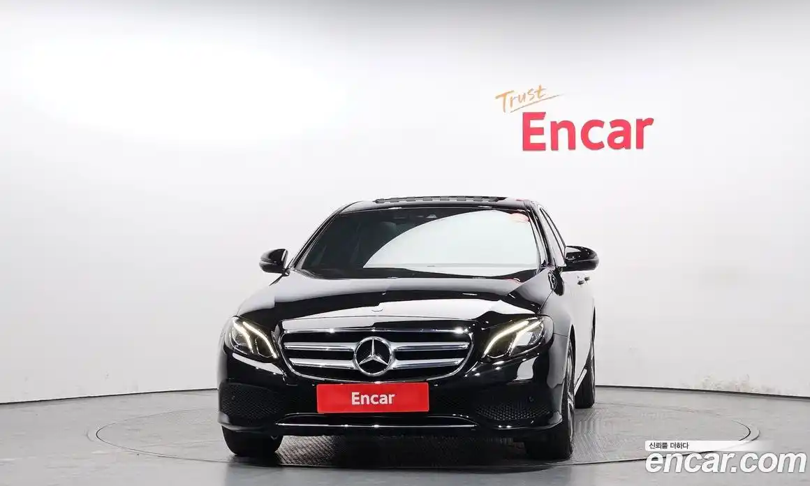 Mercedes-Benz E-Class 2018 2.0 гидро в Москве № 859429, фото 3