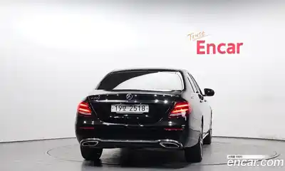 Mercedes-Benz E-Class 2018 2.0 гидро в Москве № 859429, миниатюра 4