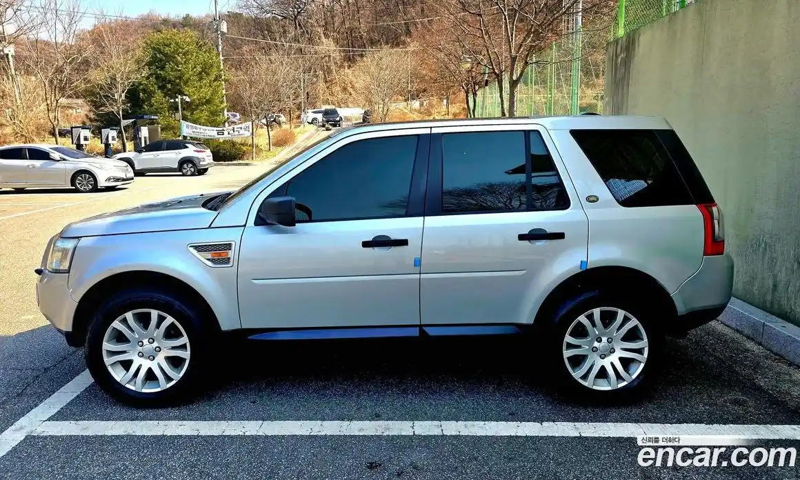 Land Rover Freelander 2007 2.2 гидро в Москве № 861364, фото 20