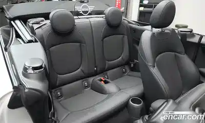Mini Cooper Convertible 2024 1.5 гидро в Москве № 861422, миниатюра 12