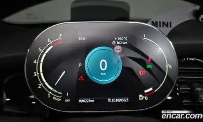 Mini Cooper Convertible 2024 1.5 гидро в Москве № 861422, миниатюра 8