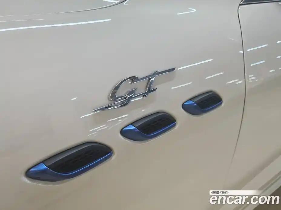 Maserati Levante 2022 2.0 гидро в Москве № 863457, фото 15