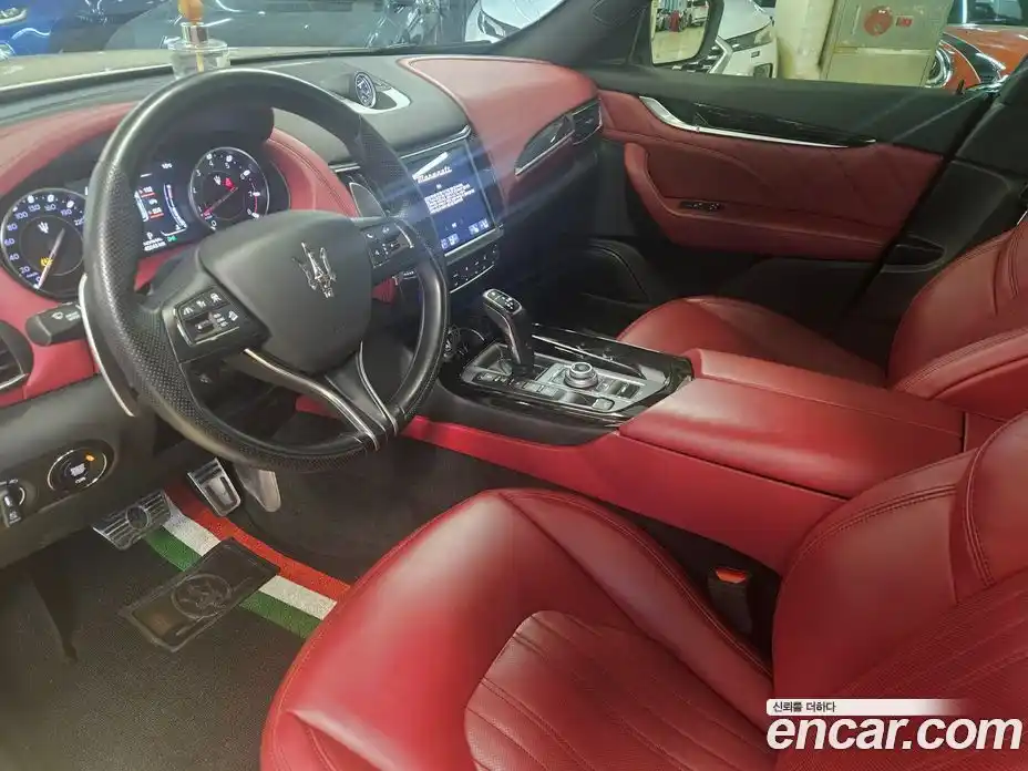 Maserati Levante 2022 2.0 гидро в Москве № 863457, фото 8