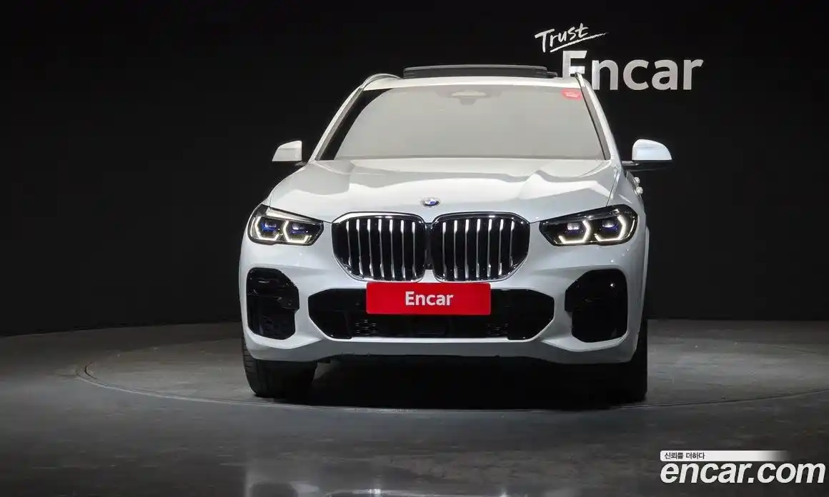 BMW X5 2021 3.0 гидро в Москве № 892053, фото 3
